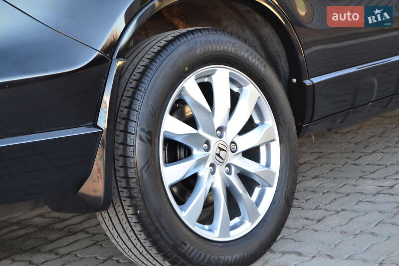 Позашляховик / Кросовер Honda CR-V 2011 в Дрогобичі