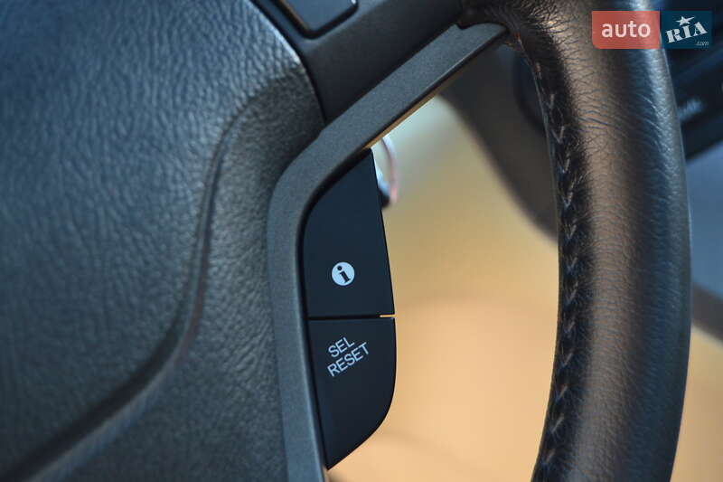 Позашляховик / Кросовер Honda CR-V 2011 в Дрогобичі