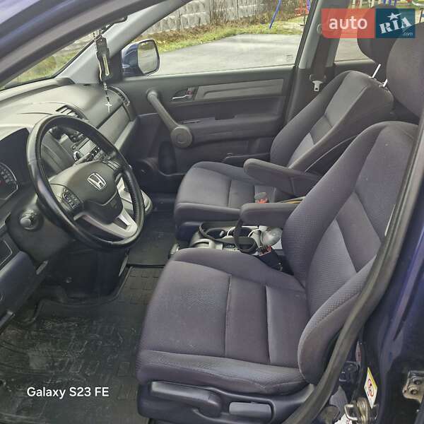 Позашляховик / Кросовер Honda CR-V 2008 в Івано-Франківську