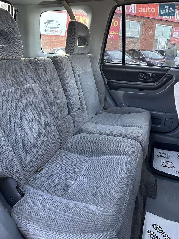 Позашляховик / Кросовер Honda CR-V 1998 в Смілі фото 11 Позашляховик / Кросовер Honda CR-V 1998 в Смілі