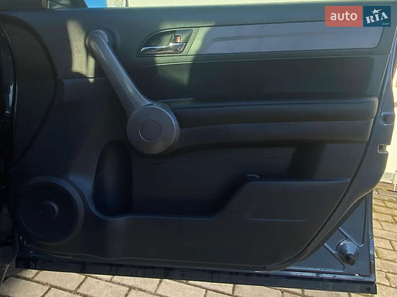 Внедорожник / Кроссовер Honda CR-V 2008 в Ровно