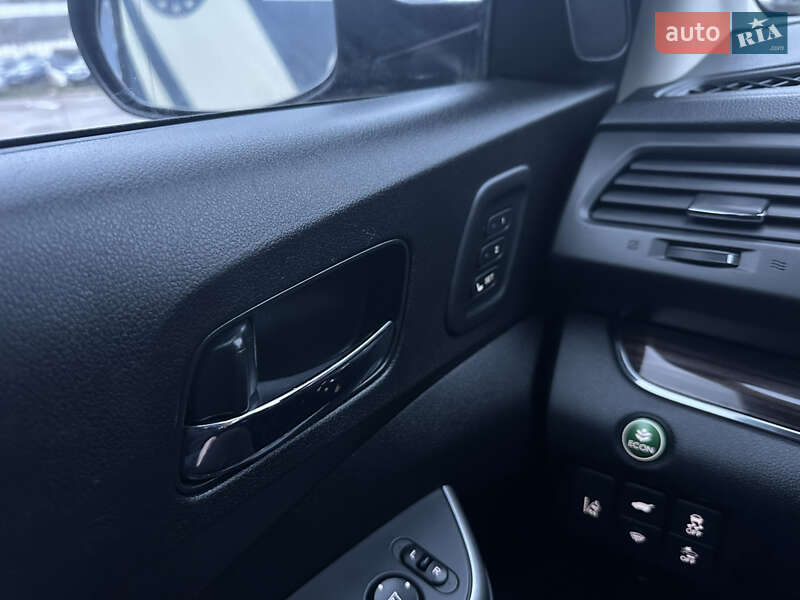 Внедорожник / Кроссовер Honda CR-V 2016 в Нежине фото 38 Внедорожник / Кроссовер Honda CR-V 2016 в Нежине