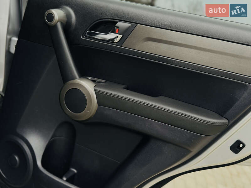 Внедорожник / Кроссовер Honda CR-V 2012 в Дрогобыче