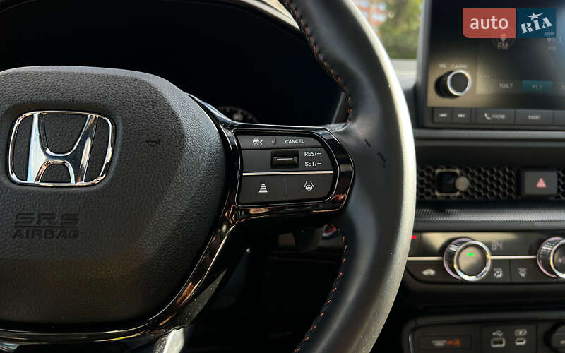 Внедорожник / Кроссовер Honda CR-V 2023 в Львове