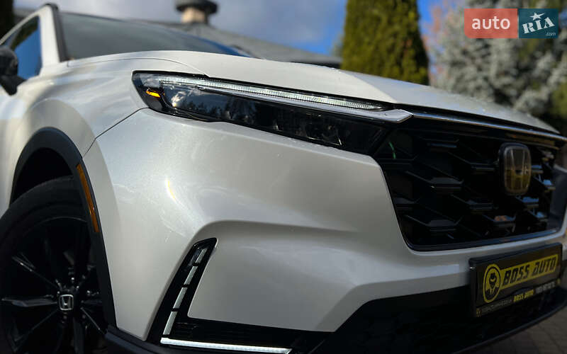 Внедорожник / Кроссовер Honda CR-V 2023 в Львове