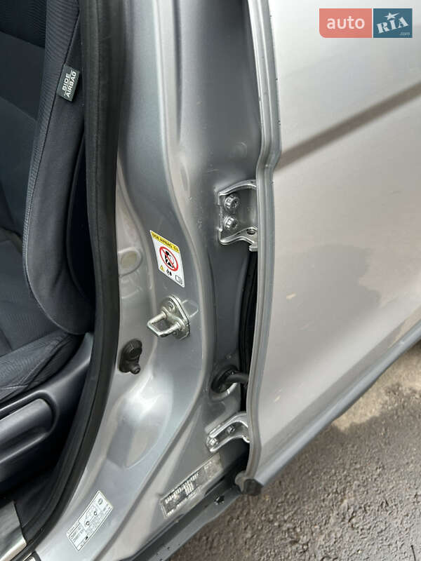 Внедорожник / Кроссовер Honda CR-V 2011 в Черкассах