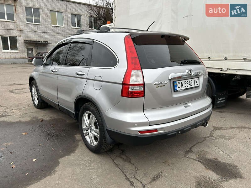 Внедорожник / Кроссовер Honda CR-V 2011 в Черкассах