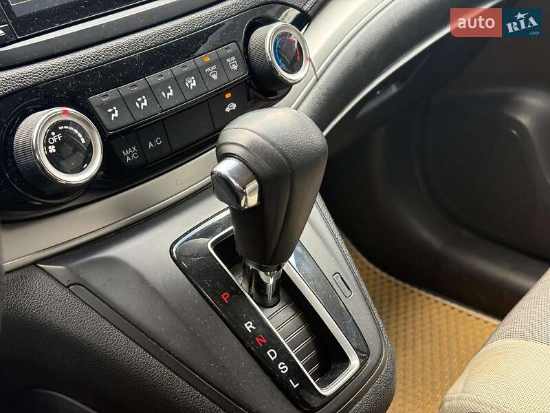 Внедорожник / Кроссовер Honda CR-V 2016 в Львове