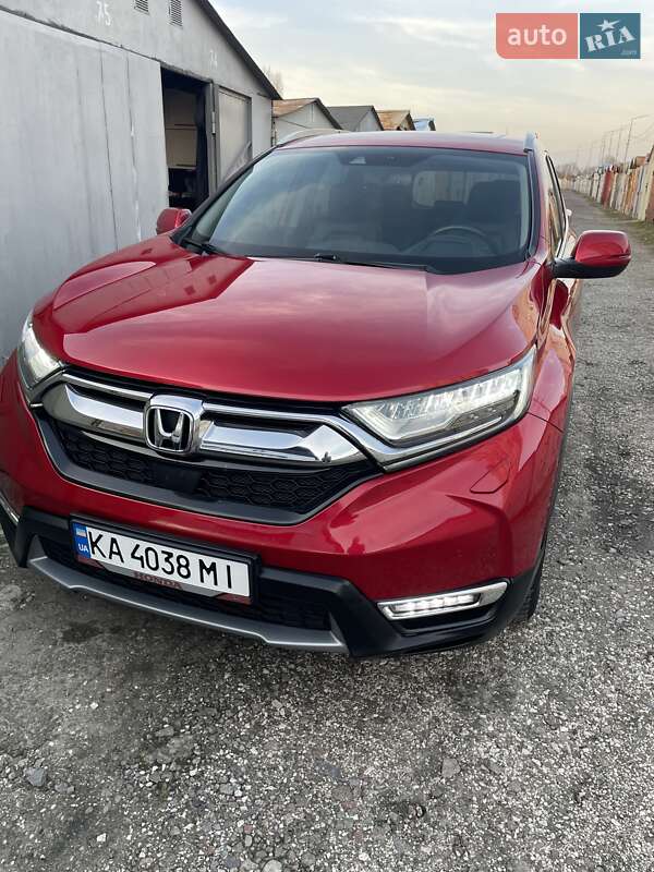 Позашляховик / Кросовер Honda CR-V 2018 в Києві