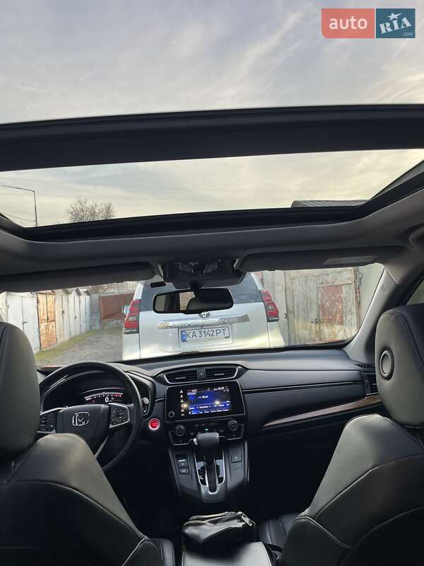 Позашляховик / Кросовер Honda CR-V 2018 в Києві