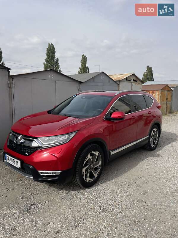 Позашляховик / Кросовер Honda CR-V 2018 в Києві