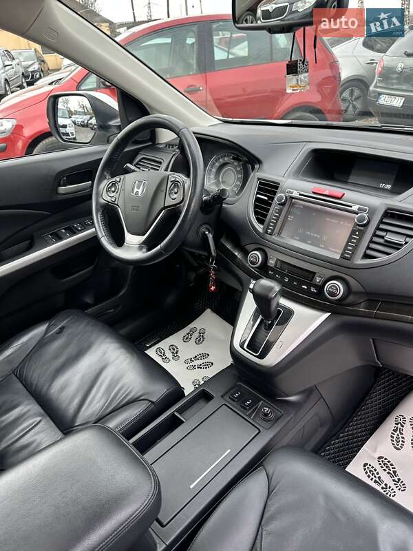 Позашляховик / Кросовер Honda CR-V 2014 в Смілі