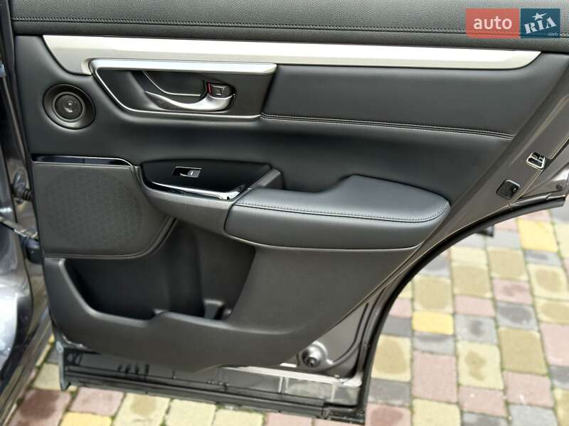 Внедорожник / Кроссовер Honda CR-V 2021 в Днепре фото 39 Внедорожник / Кроссовер Honda CR-V 2021 в Днепре