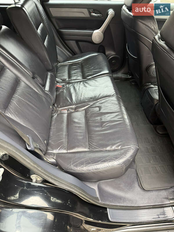 Внедорожник / Кроссовер Honda CR-V 2007 в Киеве