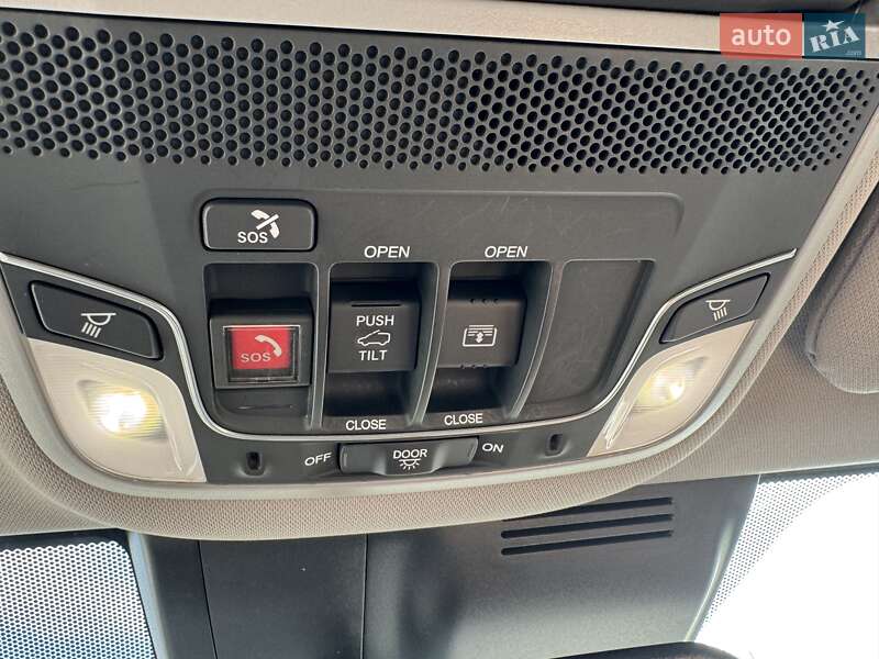 Внедорожник / Кроссовер Honda CR-V 2018 в Киеве фото 21 Внедорожник / Кроссовер Honda CR-V 2018 в Киеве