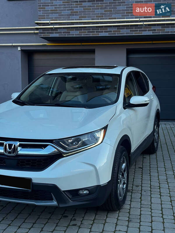 Позашляховик / Кросовер Honda CR-V 2017 в Львові
