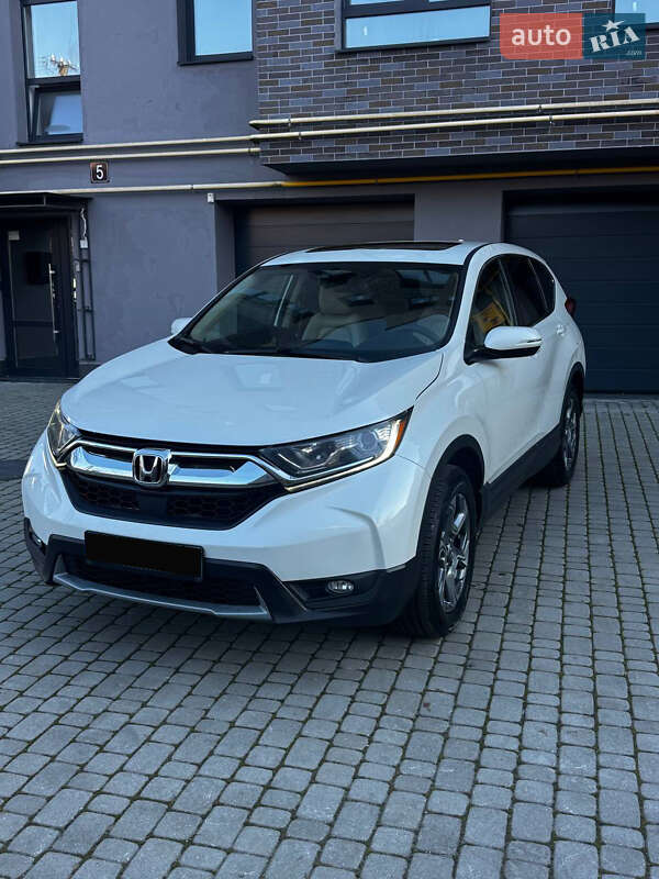 Позашляховик / Кросовер Honda CR-V 2017 в Львові