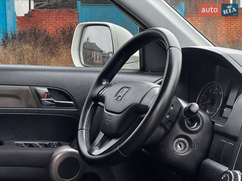 Внедорожник / Кроссовер Honda CR-V 2011 в Ахтырке фото 50 Внедорожник / Кроссовер Honda CR-V 2011 в Ахтырке