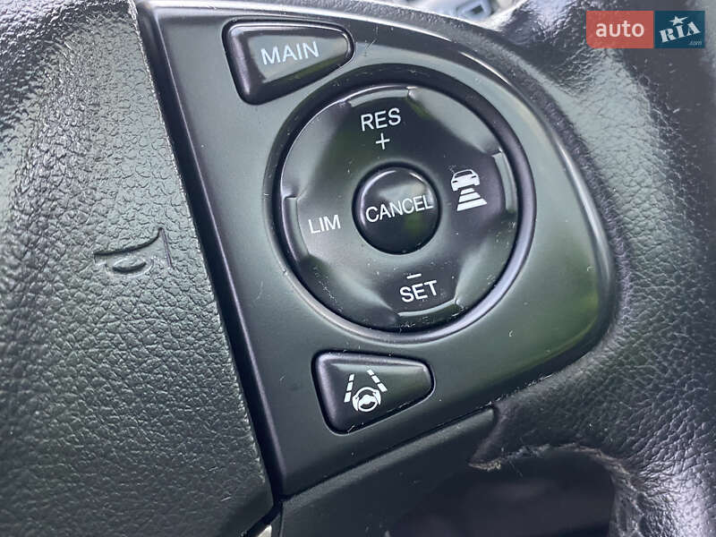 Внедорожник / Кроссовер Honda CR-V 2013 в Ковеле