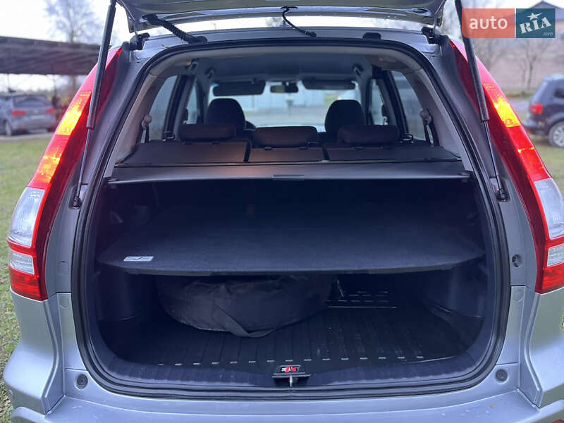 Внедорожник / Кроссовер Honda CR-V 2008 в Борщеве