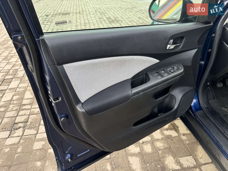 Позашляховик / Кросовер Honda CR-V 2015 в Ковелі