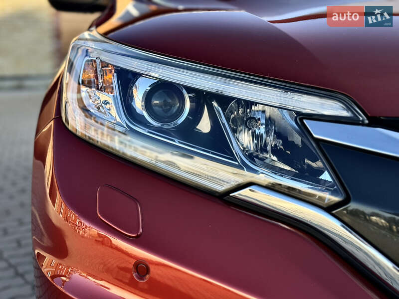 Внедорожник / Кроссовер Honda CR-V 2015 в Радивилове