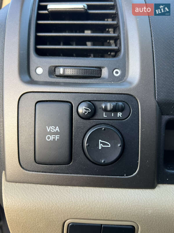 Позашляховик / Кросовер Honda CR-V 2007 в Тернополі