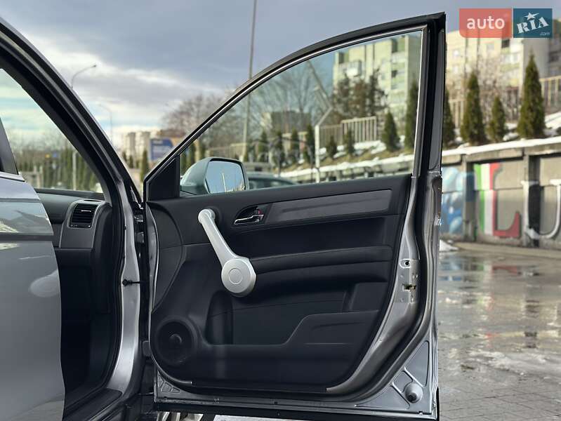 Внедорожник / Кроссовер Honda CR-V 2008 в Дрогобыче фото 67 Внедорожник / Кроссовер Honda CR-V 2008 в Дрогобыче