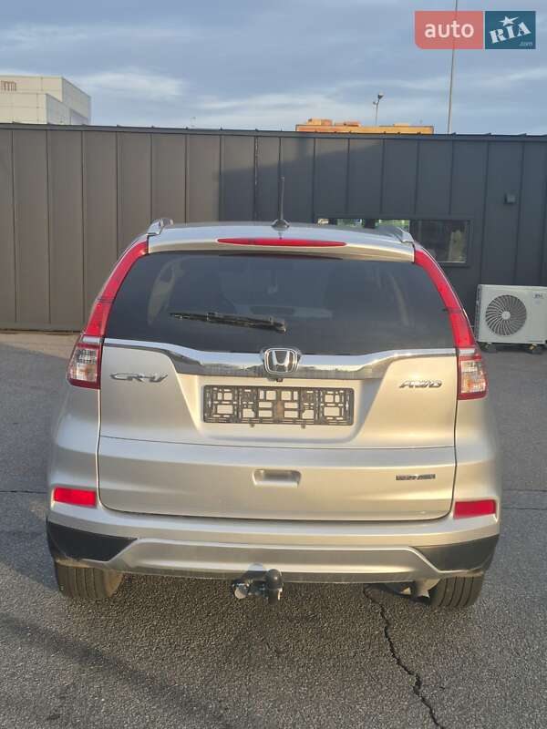 Позашляховик / Кросовер Honda CR-V 2017 в Києві фото 7 Позашляховик / Кросовер Honda CR-V 2017 в Києві