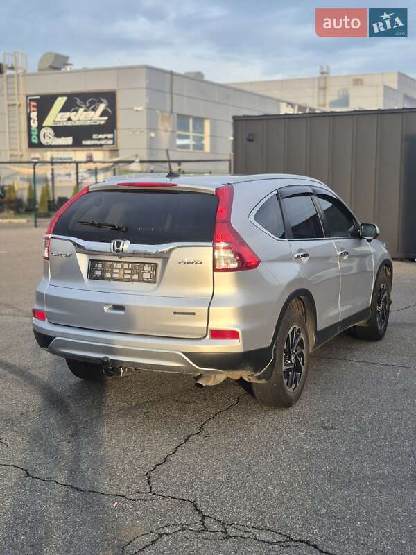 Позашляховик / Кросовер Honda CR-V 2017 в Києві фото 10 Позашляховик / Кросовер Honda CR-V 2017 в Києві
