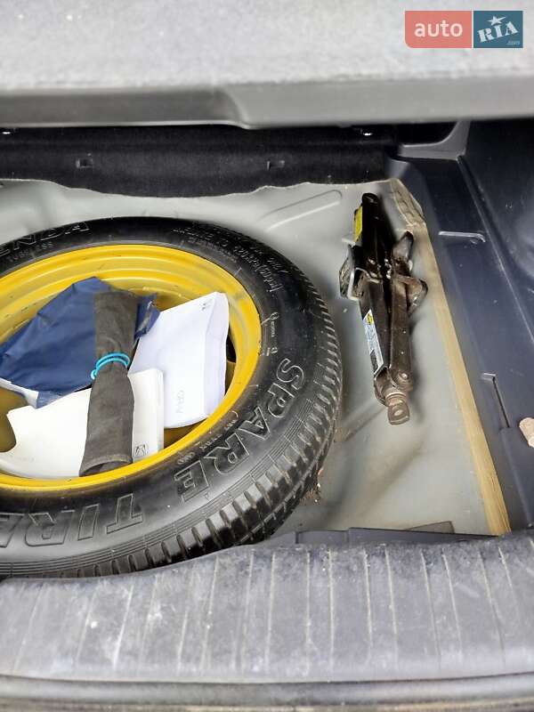 Внедорожник / Кроссовер Honda CR-V 2009 в Хмельницком