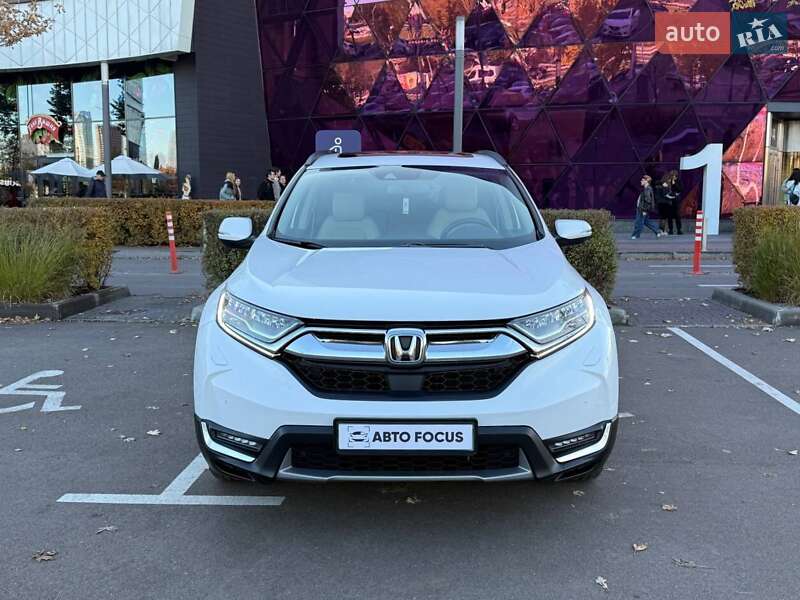 Внедорожник / Кроссовер Honda CR-V 2020 в Киеве