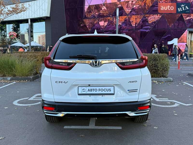 Внедорожник / Кроссовер Honda CR-V 2020 в Киеве