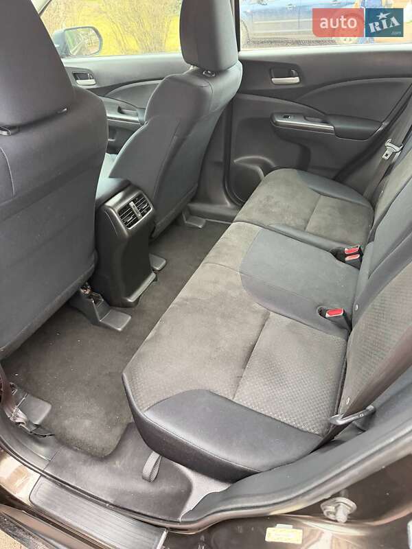 Внедорожник / Кроссовер Honda CR-V 2015 в Чернигове