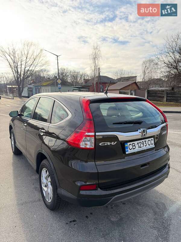 Внедорожник / Кроссовер Honda CR-V 2015 в Чернигове