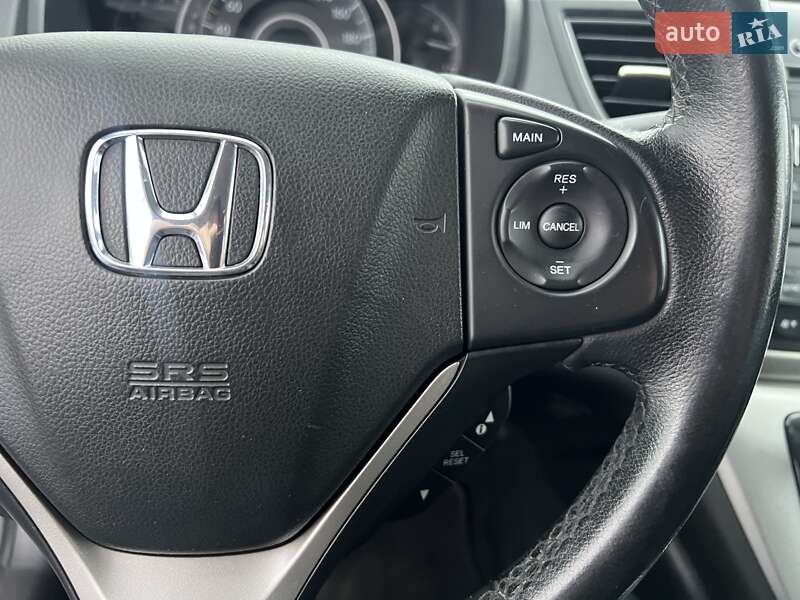 Внедорожник / Кроссовер Honda CR-V 2014 в Киеве
