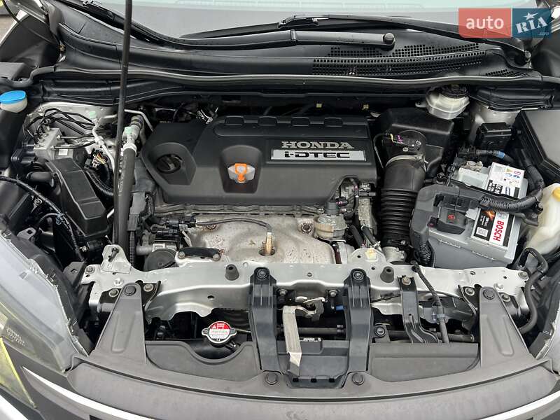 Внедорожник / Кроссовер Honda CR-V 2014 в Киеве