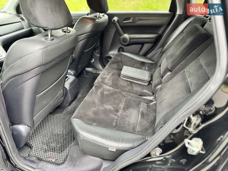 Внедорожник / Кроссовер Honda CR-V 2012 в Киеве