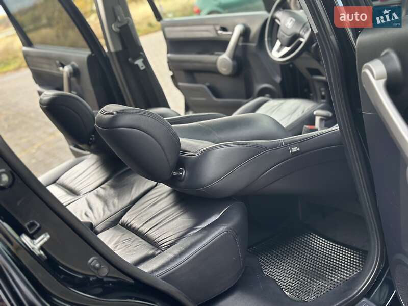 Внедорожник / Кроссовер Honda CR-V 2008 в Дрогобыче