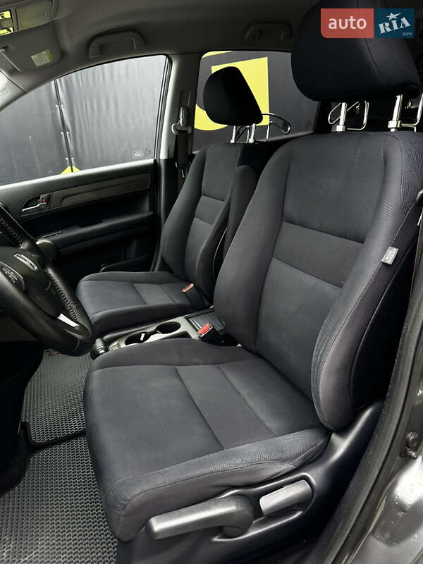 Позашляховик / Кросовер Honda CR-V 2010 в Львові фото 7 Позашляховик / Кросовер Honda CR-V 2010 в Львові