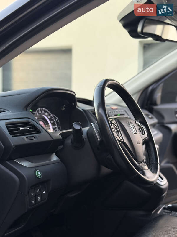 Внедорожник / Кроссовер Honda CR-V 2013 в Самборе