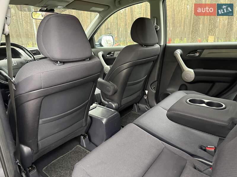 Позашляховик / Кросовер Honda CR-V 2008 в Києві