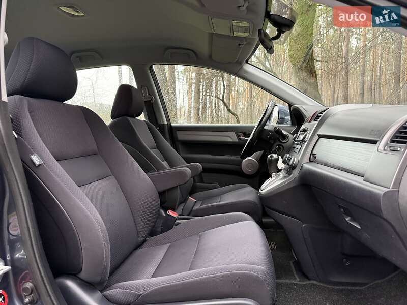 Позашляховик / Кросовер Honda CR-V 2008 в Києві