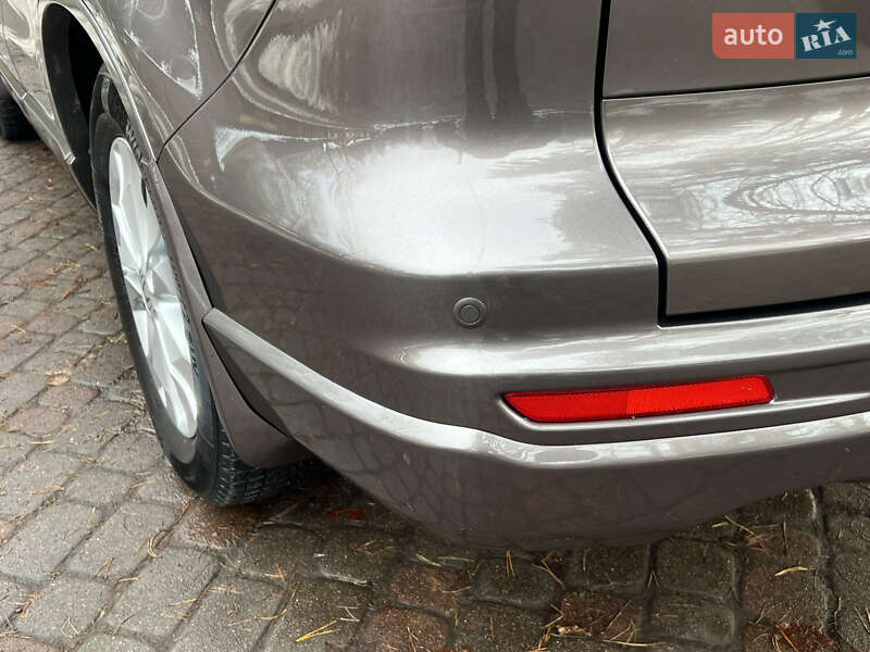 Внедорожник / Кроссовер Honda CR-V 2010 в Трускавце