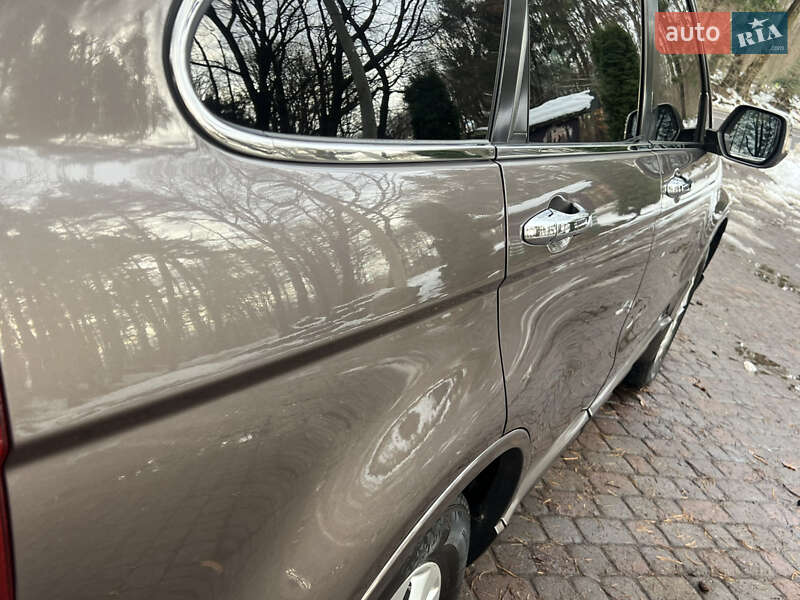 Внедорожник / Кроссовер Honda CR-V 2010 в Трускавце