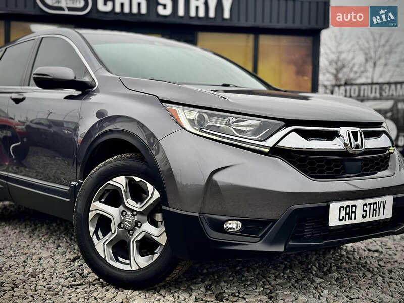 Позашляховик / Кросовер Honda CR-V 2017 в Стрию