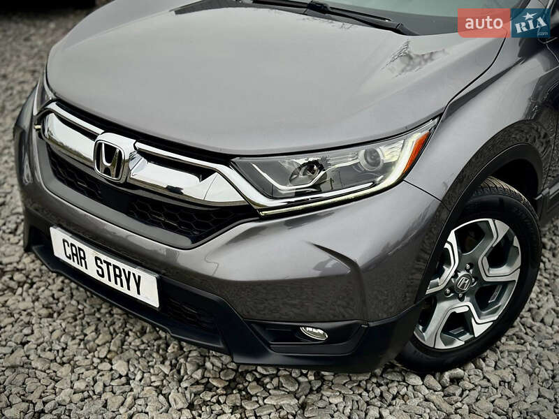 Позашляховик / Кросовер Honda CR-V 2017 в Стрию