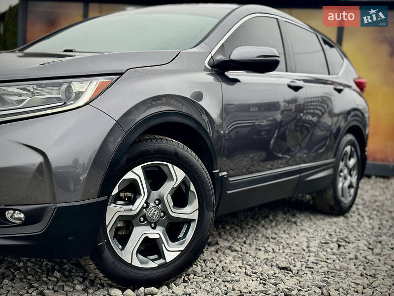 Позашляховик / Кросовер Honda CR-V 2017 в Стрию