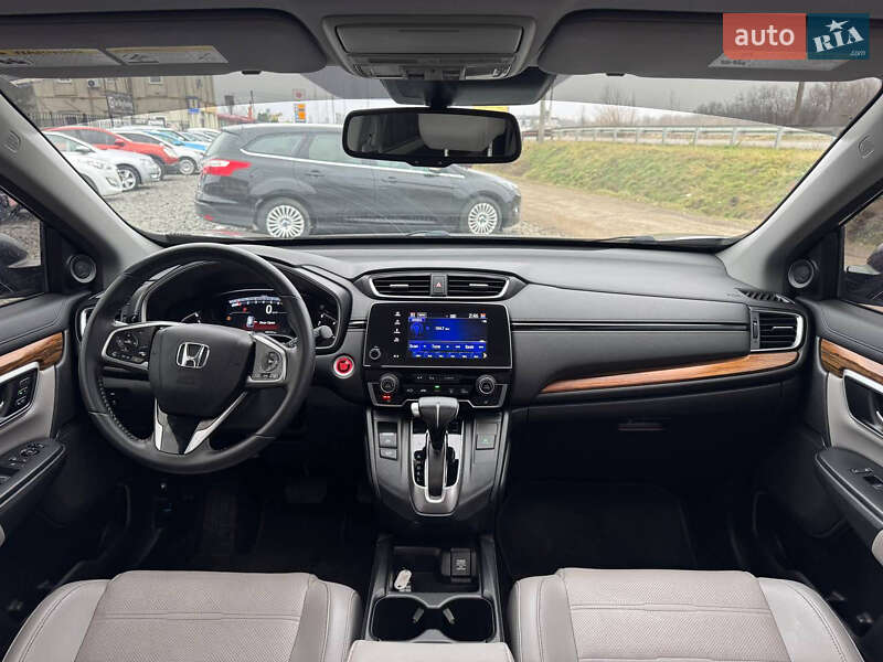Позашляховик / Кросовер Honda CR-V 2017 в Стрию