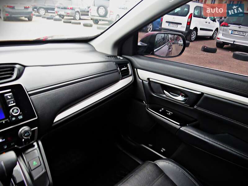 Внедорожник / Кроссовер Honda CR-V 2019 в Черкассах